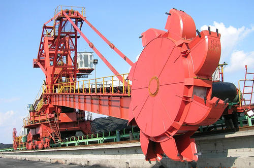 堆取料機(jī)整機(jī)制造和安裝案例